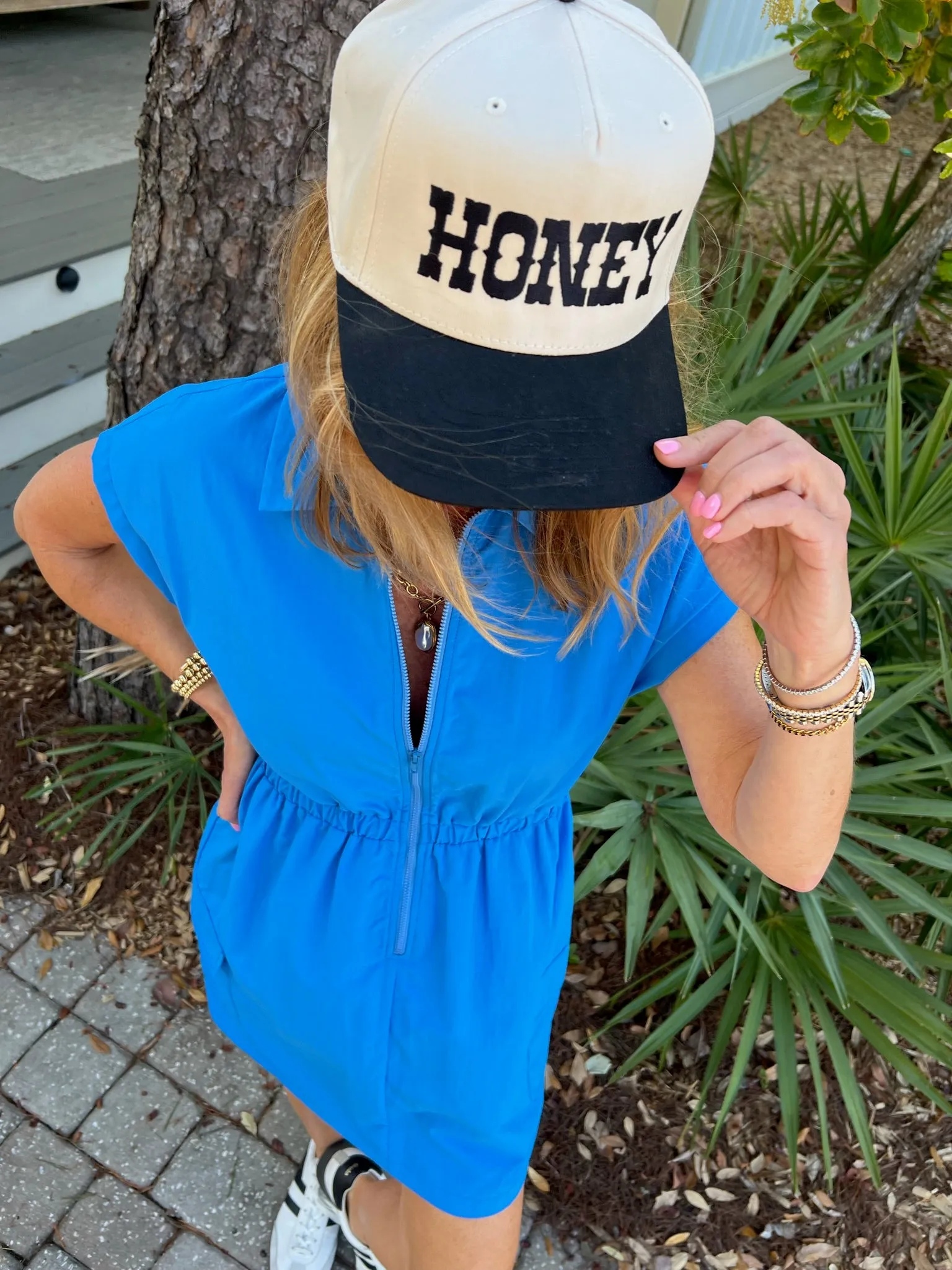 30a Array | Breezy | Honey Hat Two-Tone Black