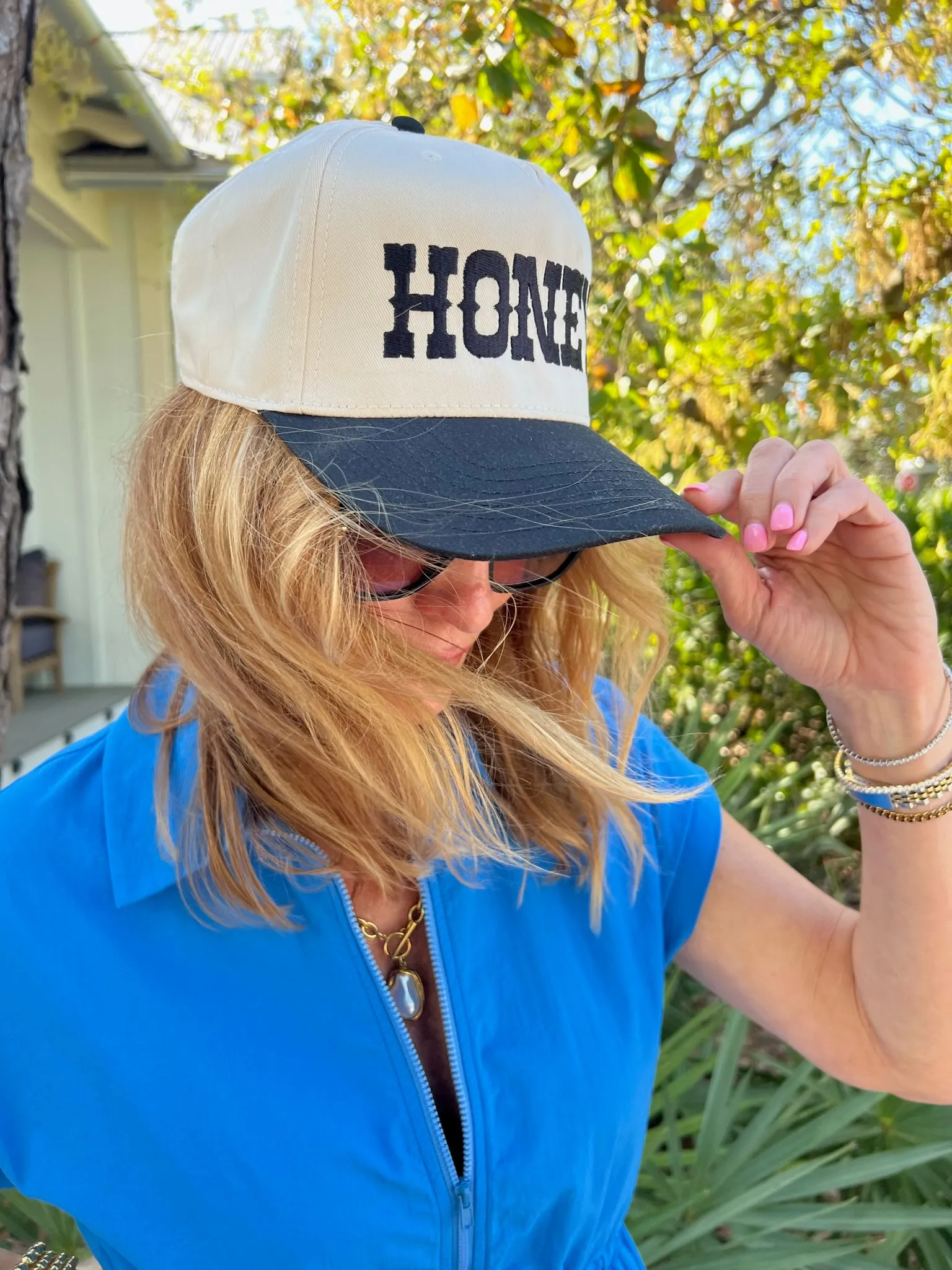 30a Array | Breezy | Honey Hat Two-Tone Black