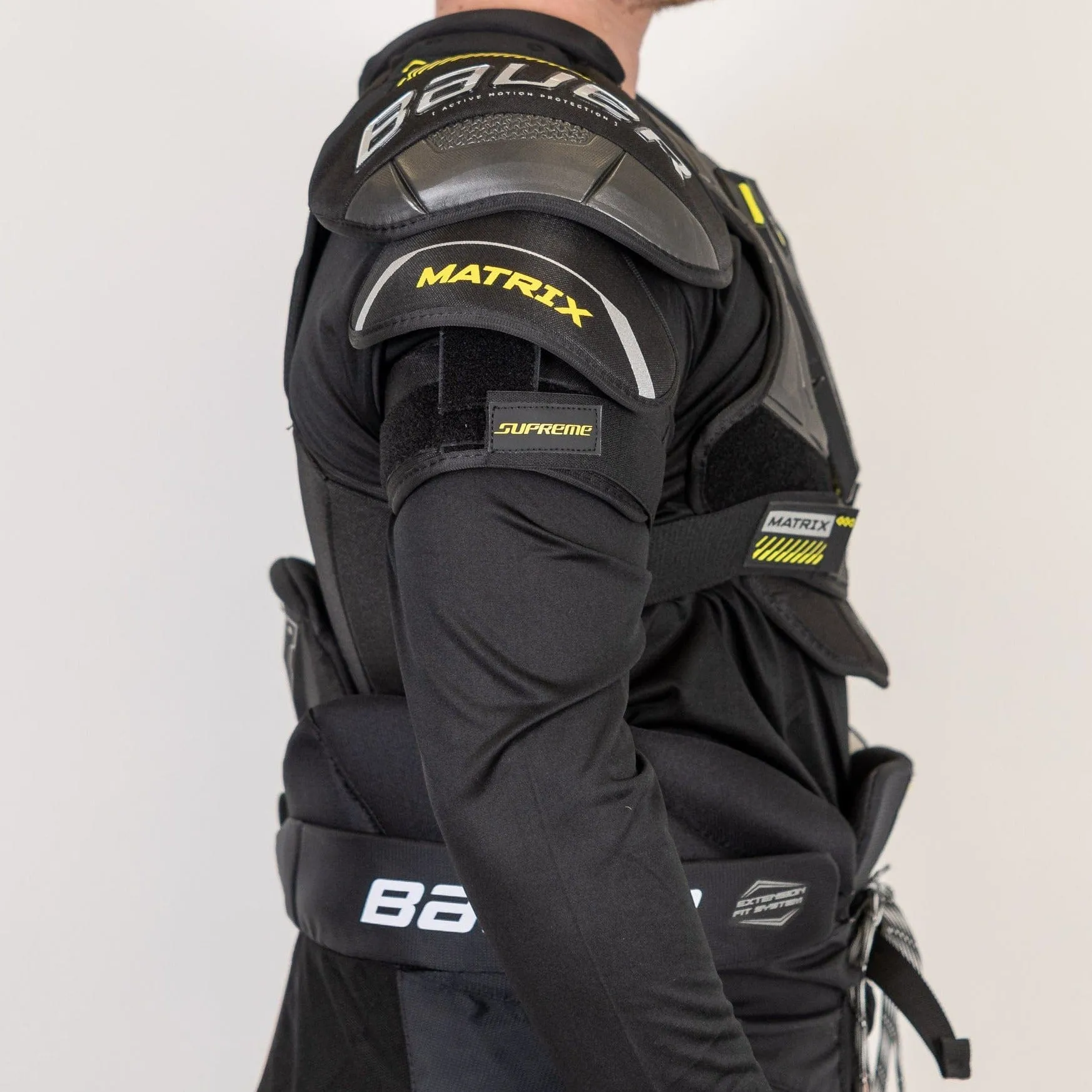 Bauer Supreme Matrix Senior Hockey Shoulder Pads