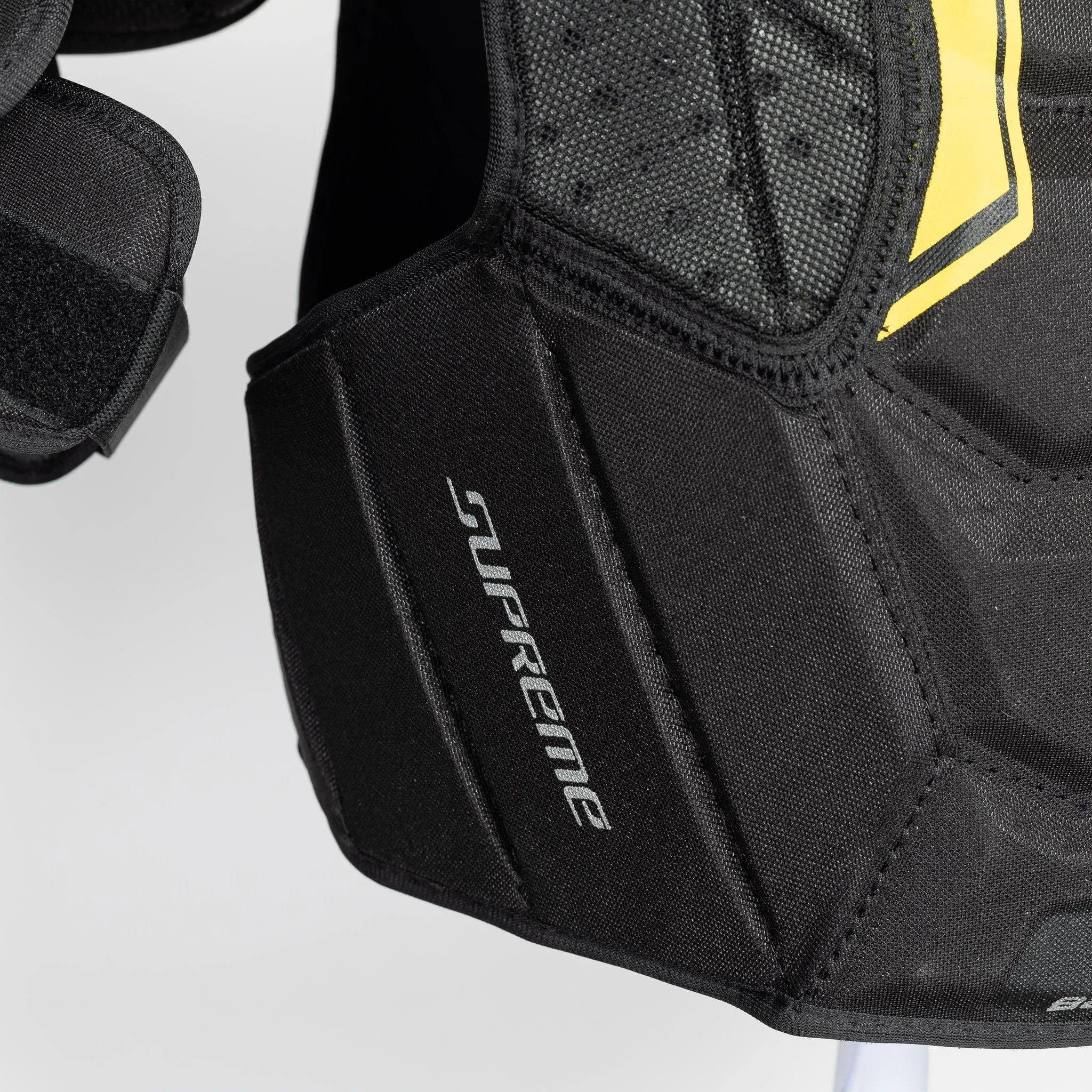 Bauer Supreme Matrix Senior Hockey Shoulder Pads