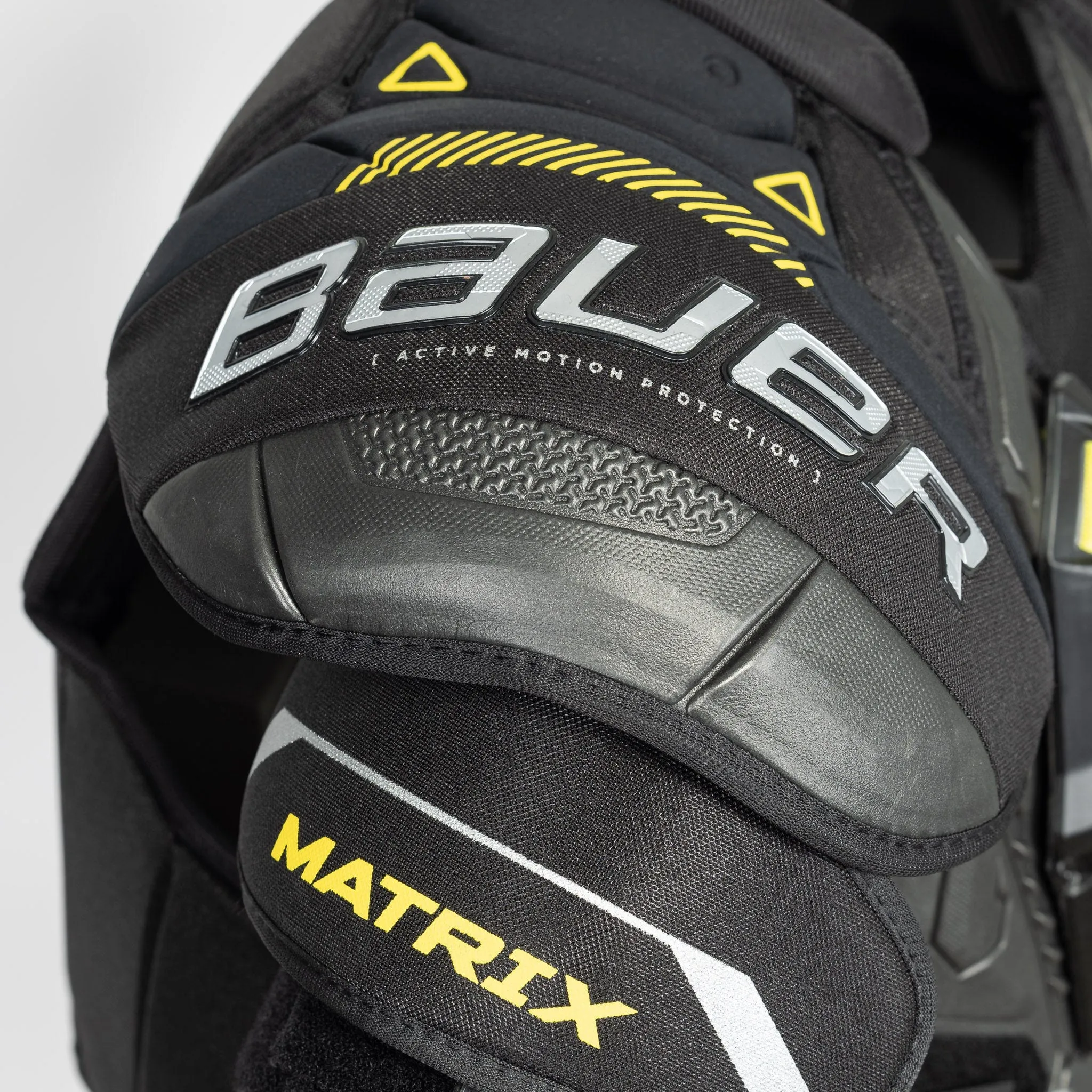 Bauer Supreme Matrix Senior Hockey Shoulder Pads