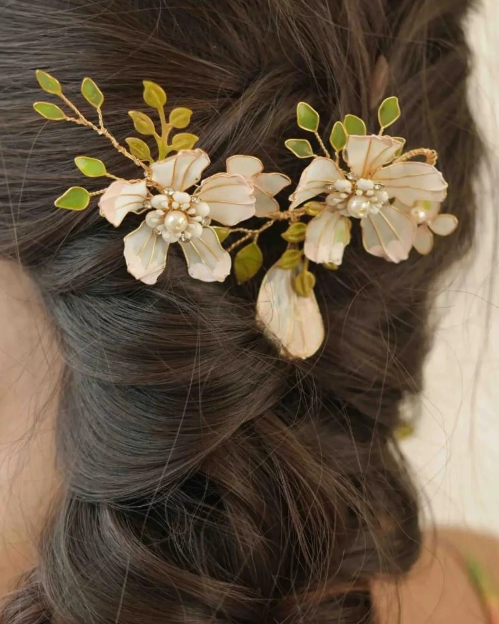 Chloe Hairbrooch