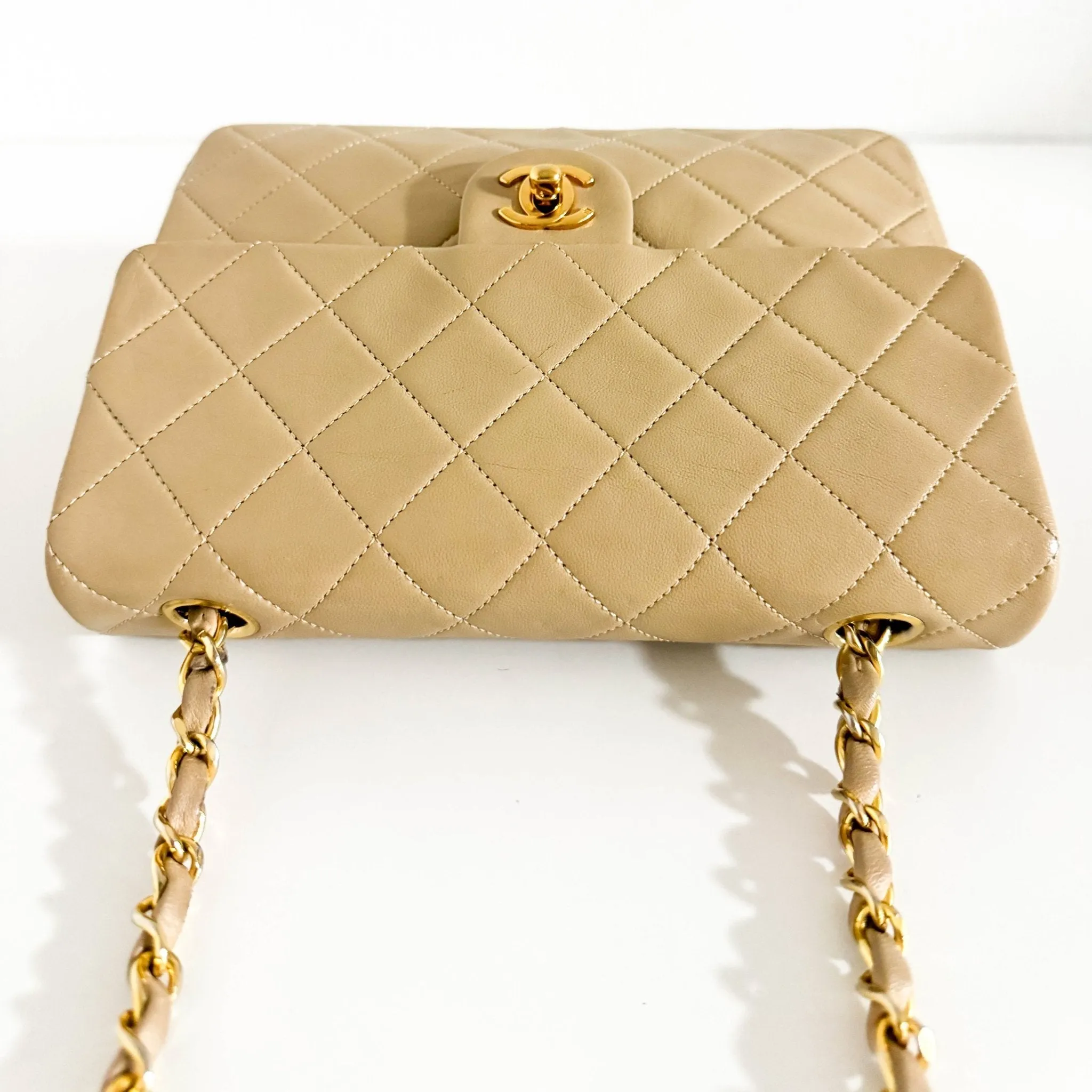 Classic Flap Beige Lambskin Mini Gold Chain Shoulder Bag