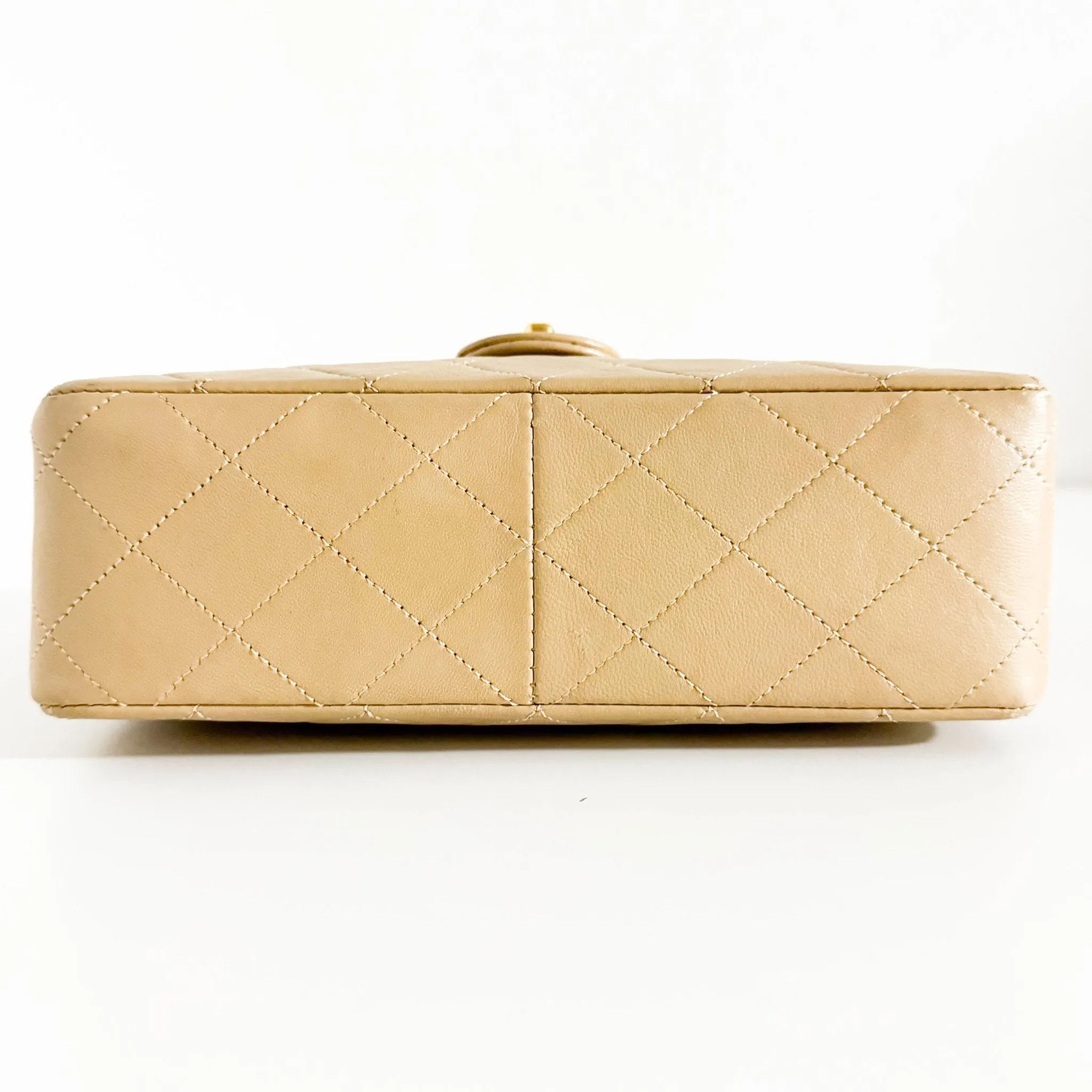 Classic Flap Beige Lambskin Mini Gold Chain Shoulder Bag