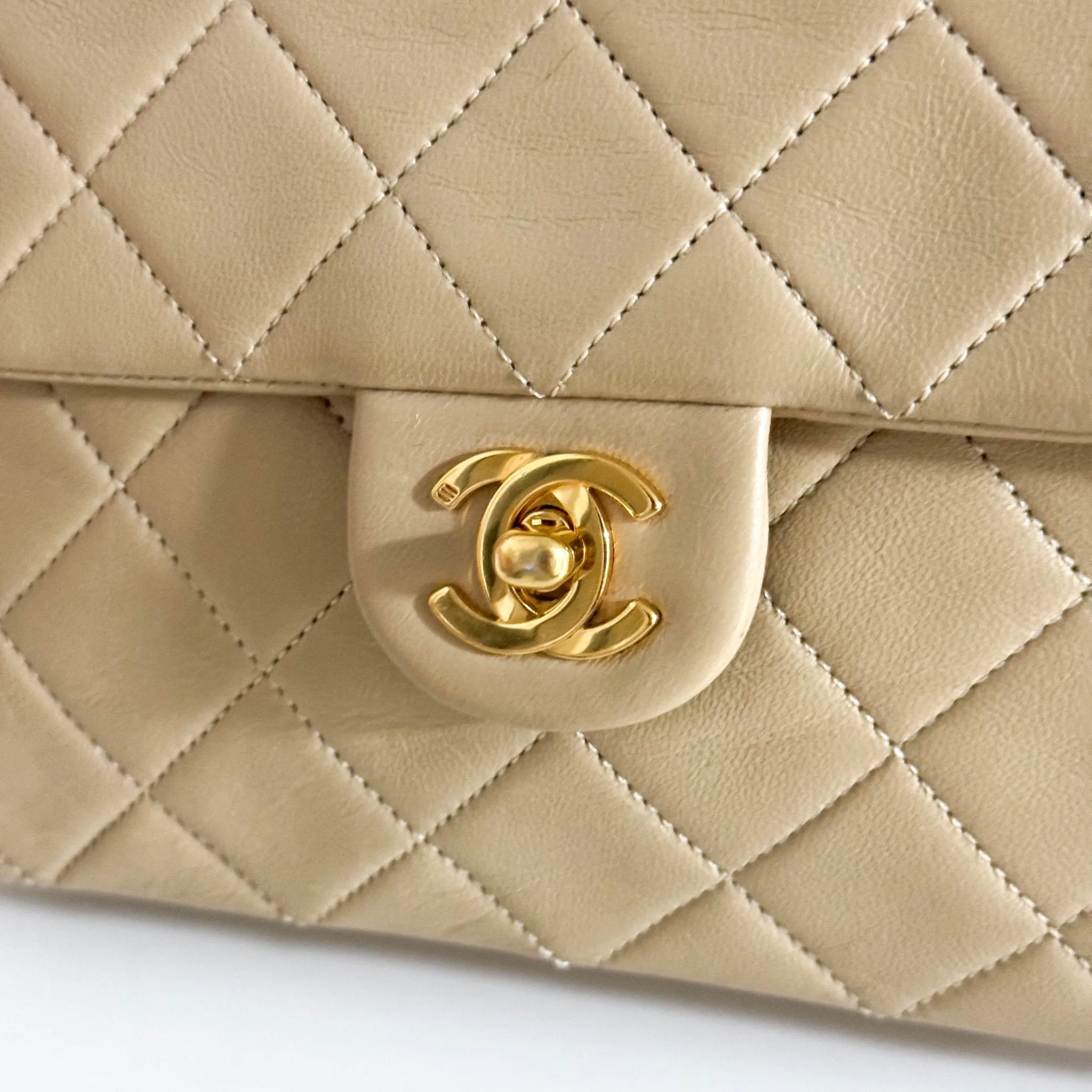 Classic Flap Beige Lambskin Mini Gold Chain Shoulder Bag