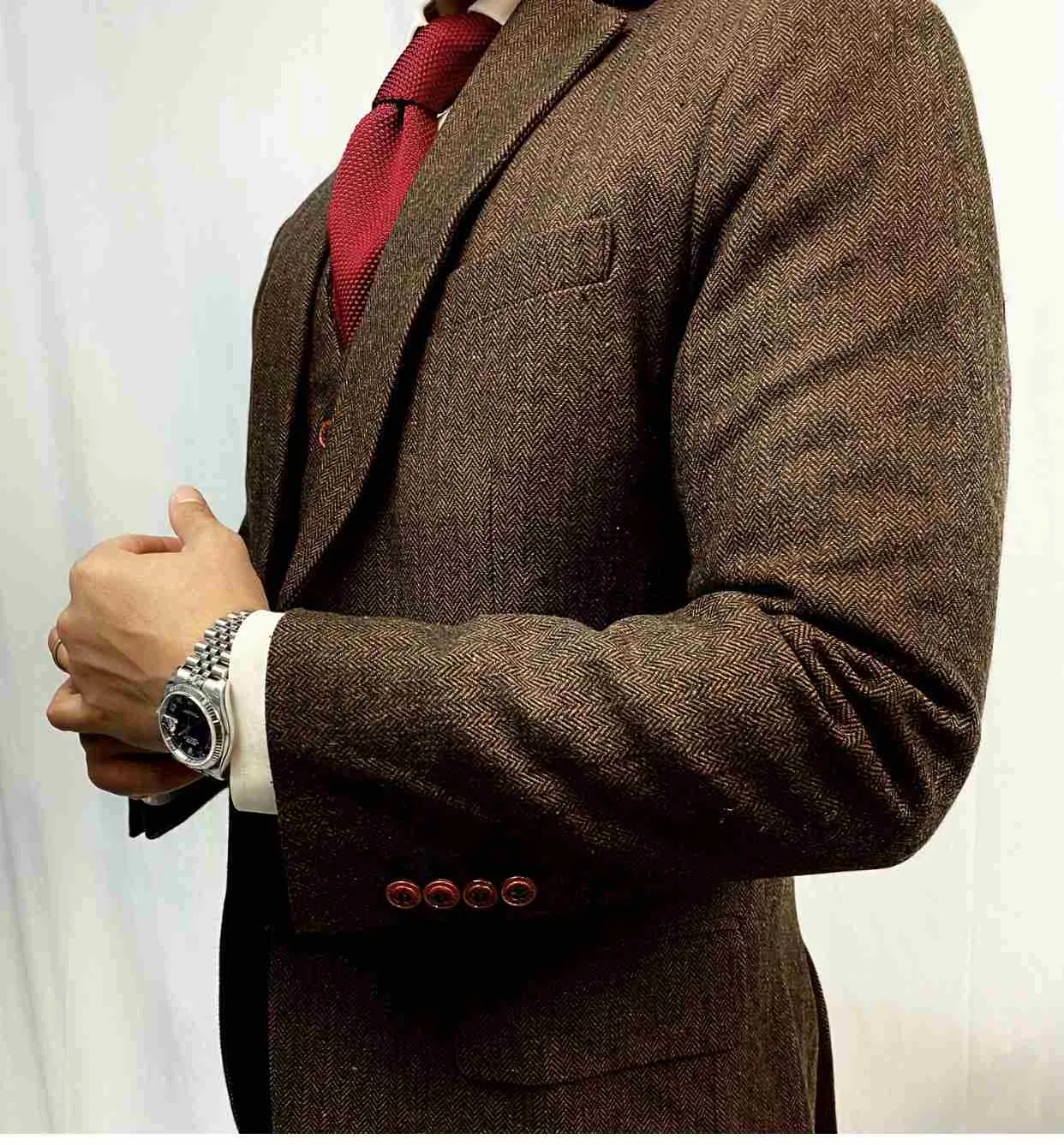 Larger Brown Estate Herringbone 3 Piece Tweed Suit