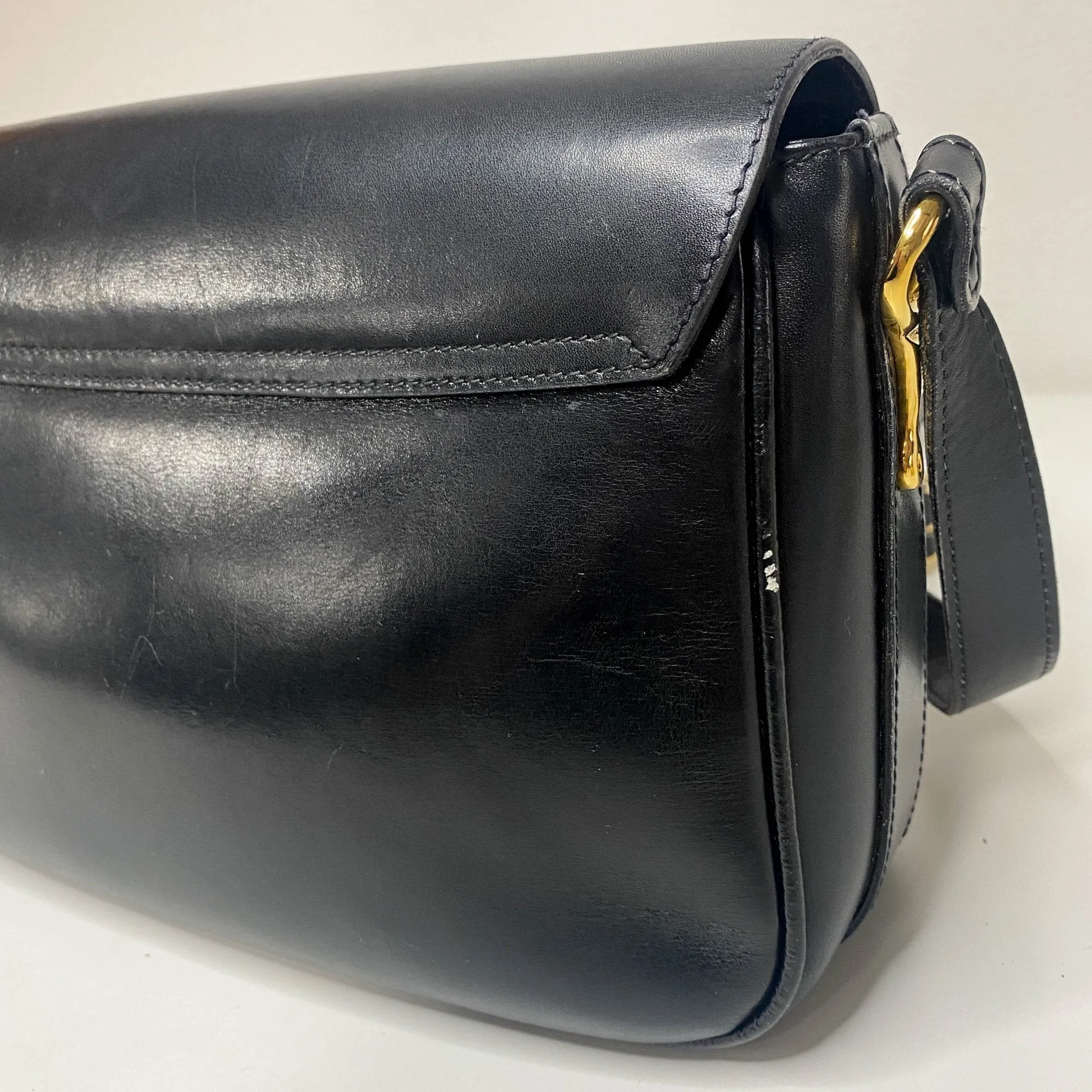 Macadam Triomphe Hardware Vintage Black Calf Leather Crossbody Bag