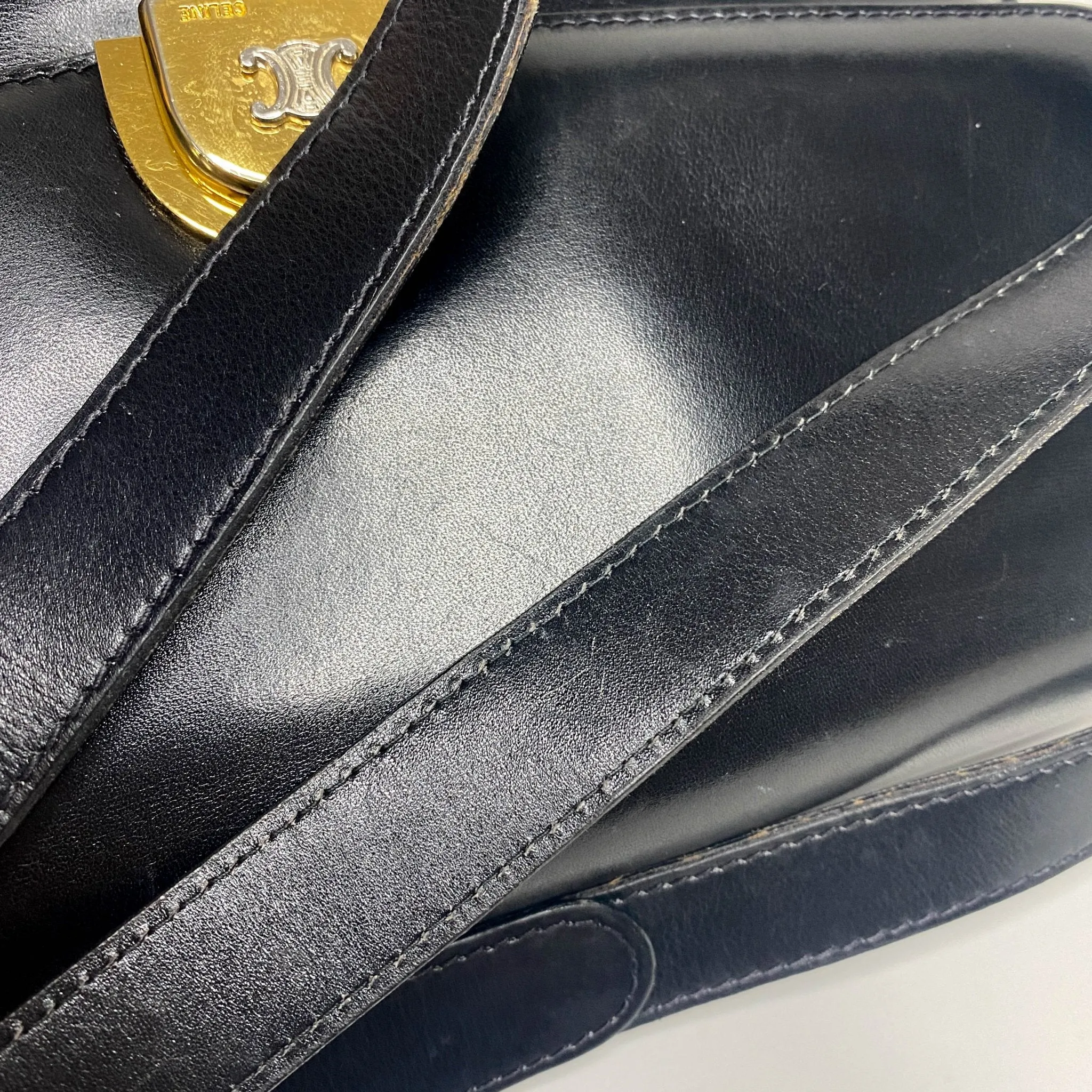 Macadam Triomphe Hardware Vintage Black Calf Leather Crossbody Bag