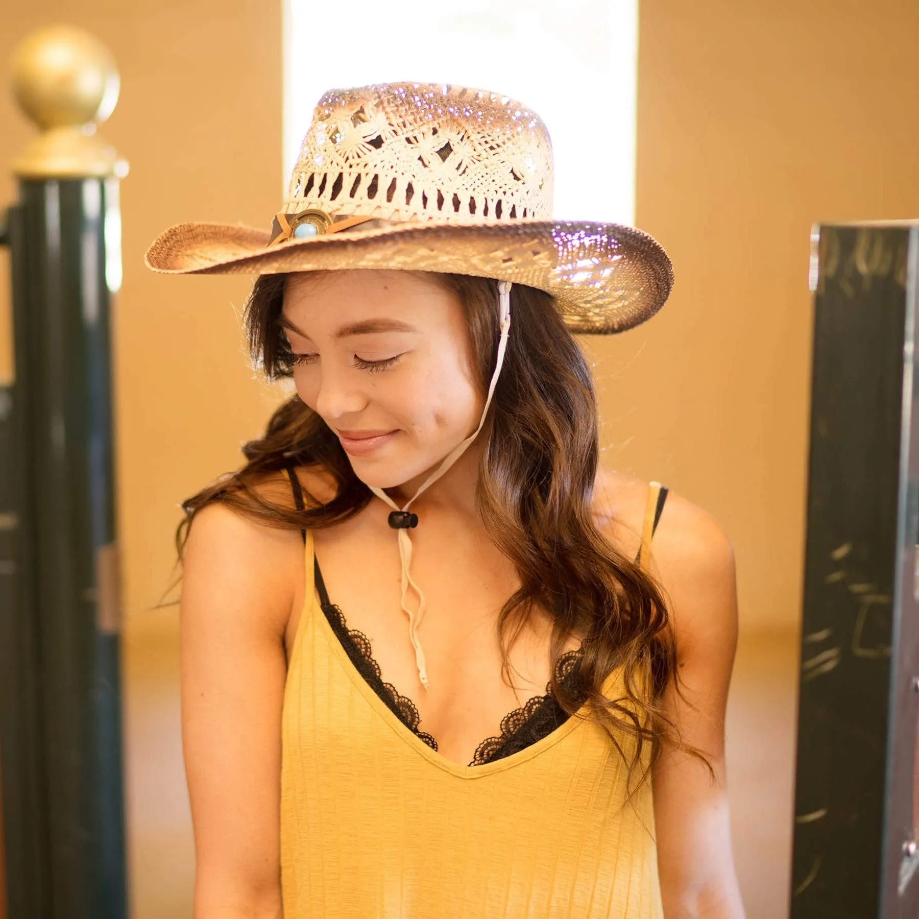 Men / Women's Summer Woven Straw Cowboy Hat