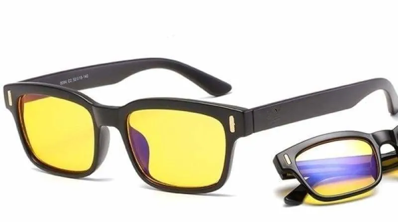 Protective gaming glasses
