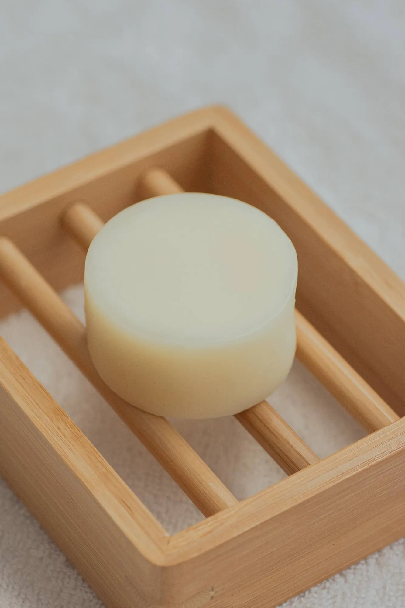SOLIDSILK® Delicate Detangling Conditioner Bar