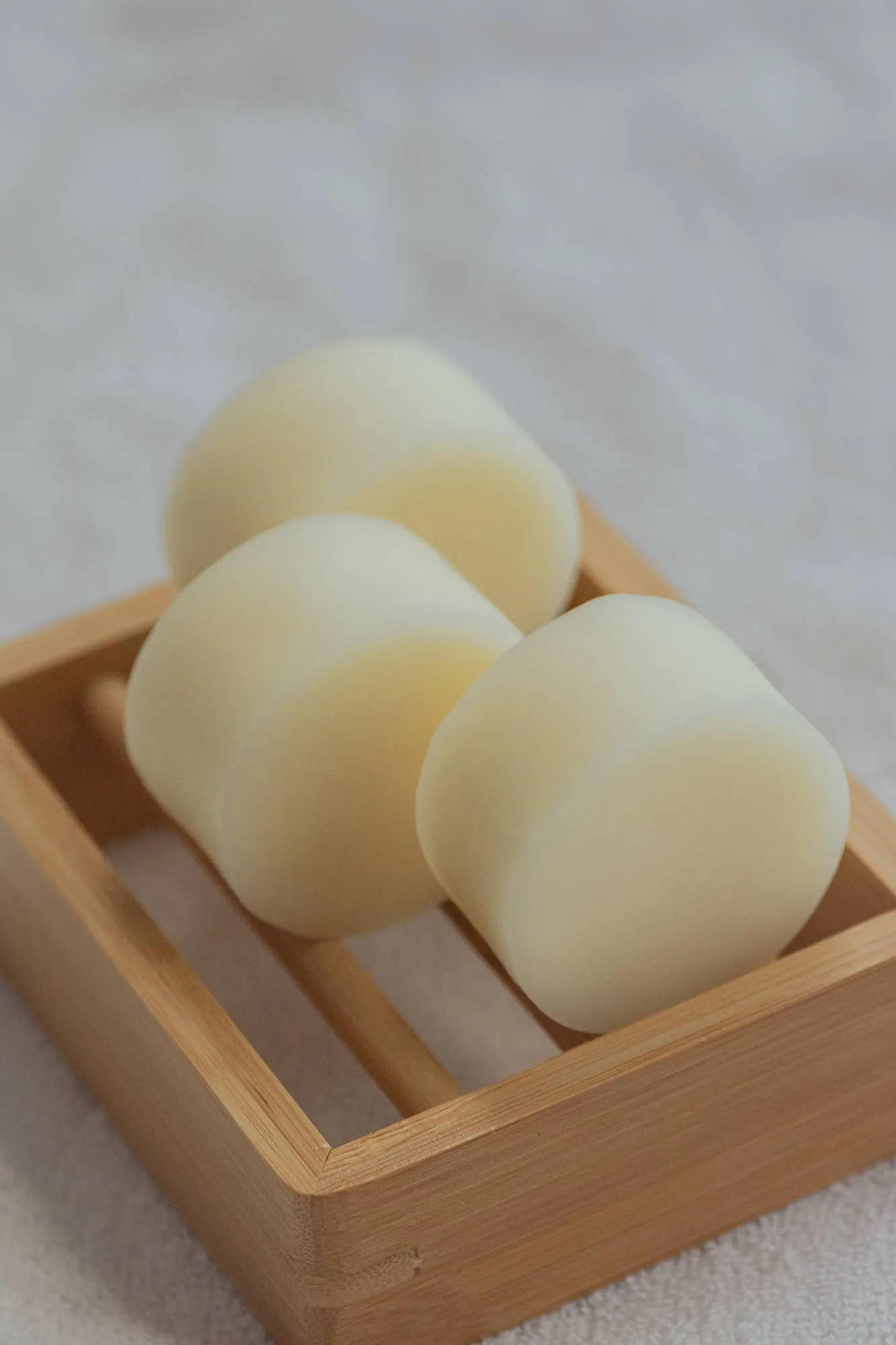 SOLIDSILK® Delicate Detangling Conditioner Bar