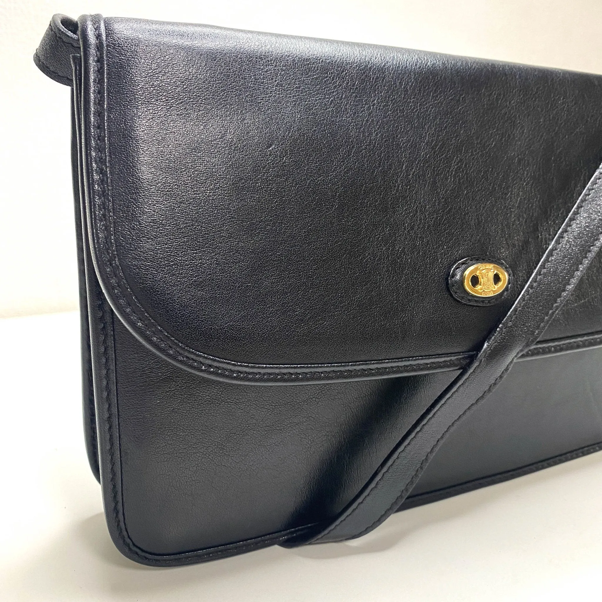 Triomphe Hardware Black Leather Flap Crossbody Bag