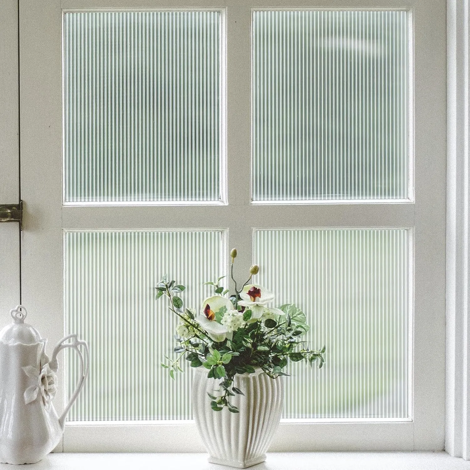 VELIMAX Reeded Glass Privacy Film, Frosted Window Vinyl, 3D Decorative Window Decals Non Adhesive for Bathroom, Living Room 17.7x78.7 inches